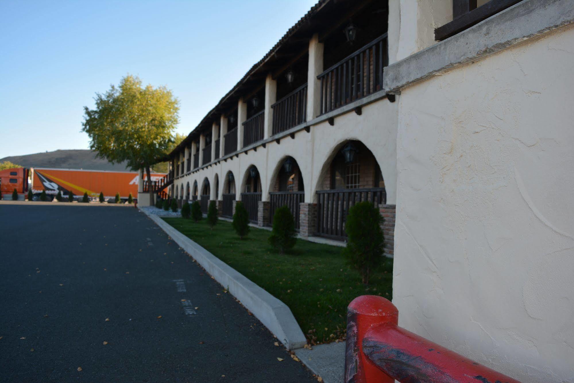 Eldorado Inn Бейкър Сити Екстериор снимка