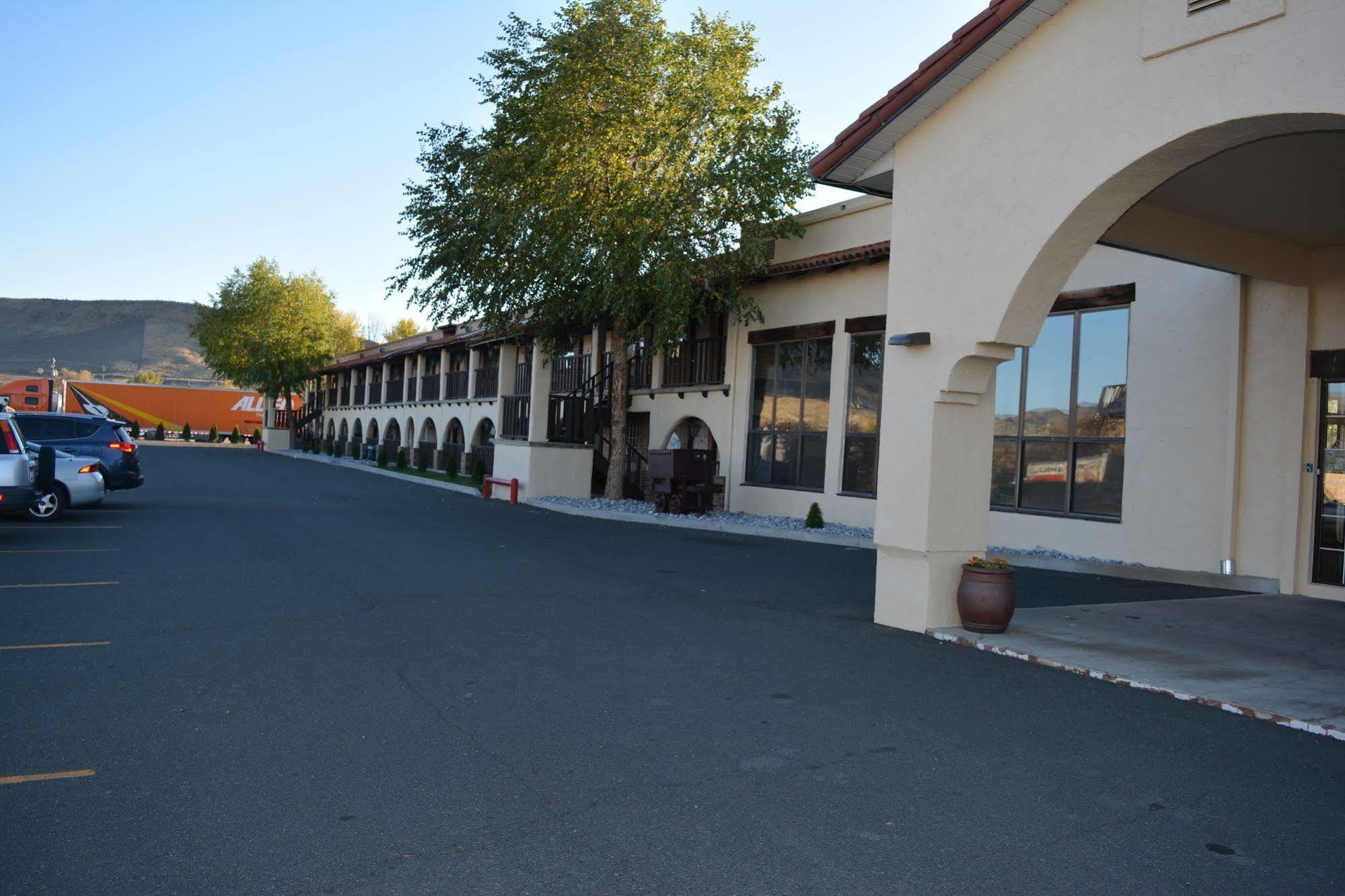 Eldorado Inn Бейкър Сити Екстериор снимка